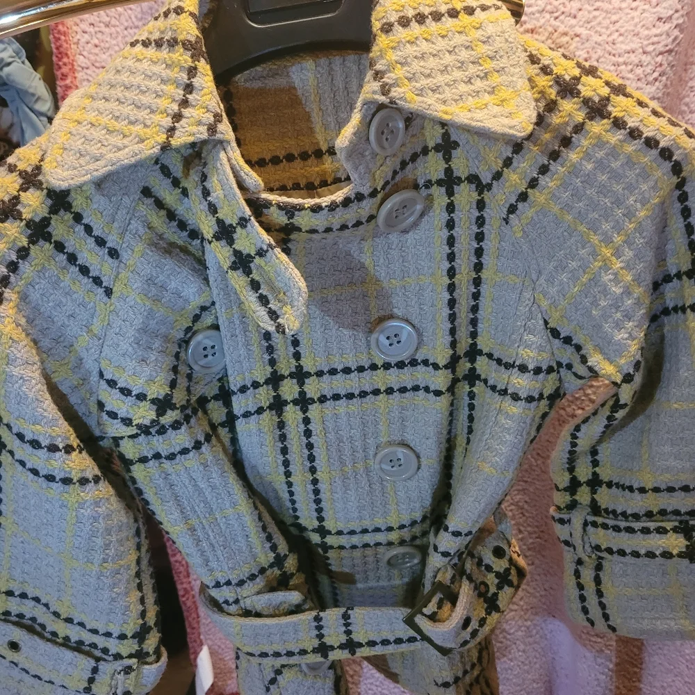 Jacket - Picture 1 of 3